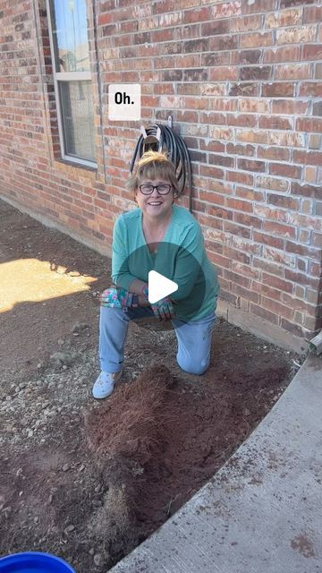 Dee A. Nash on Instagram: "I’m helping my son with his front garden or landscape border today, and I wanted to take a moment to do a series of videos on installing or renewing the front border of your home. 

Originally, this border was extremely narrow and had a couple of sad shrubs in it. These were dug out ahead of time. Brennan and I widened the border and bought all of our plants, mulch, and other materials ahead of time. 

Now, we’re working on getting up the landscape fabric and Bermuda grass, and it allows me to tell you how much I truly hate landscaping fabric and inorganic mulches like decorative white rock. 

While decomposed granite is beautiful if it’s well maintained in a xeriscape landscape, white deorative rock just falls down into the soil and beomes a nuisance. It also lo Making Landscape Mounds And Berms, Mulch And Rock Flower Bed, Rock Borders Edging, Landscaping Berm, Gravel Border Ideas, Decomposed Granite Landscaping, Landscaping With Stones, Garden Border Stones, Rock Flower Beds