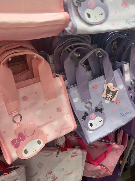 #sanrio #sanriojapan #sanrioaesthetic #sanriocore Sanrio Suitcase, Sanrio House, Sanrio Products, Sanrio Merch, Sanrio Items, Sanrio Shop, Sanrio Stuff, Kitty Clothes, Hello Kitty Clothes