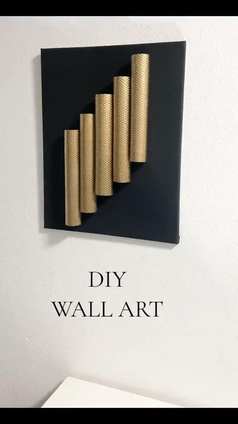 Video credit: @diy_decoration_by_adisa (TikTok) Diy Crafts Love, Easy Diy Home Decor, Produk Apple, Diy Canvas Wall Art, Diy Wall Art Decor, Art Decor Diy, Home Decor Idea, Craft Room Decor, Gold Wall Art