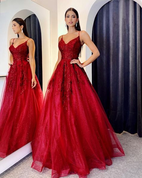 Wine Red Prom Dress, Prom Dress Burgundy, Engagement Gowns, Formal Dresses Graduation, Cheap Prom Dresses Long, A Line Evening Dress, Prom Ideas, Red Gowns, Burgundy Lace