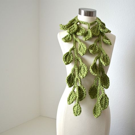 Crochet Costumes, Chic Crochet, Crocheted Scarf, Crochet Fairy, Willow Green, Design Crochet, Art Scarves, Crochet Fashion Patterns, Fun Crochet Projects