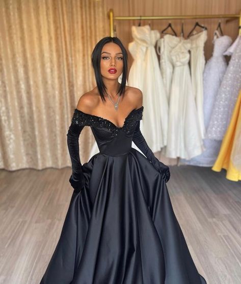 Prom Dress With Gloves, Fae Ball, Dress With Gloves, Lace Wedding Dress With Sleeves, Strapless Prom Dresses, Sequin Prom Dresses, Prom Dress Inspiration, Black Prom Dress, Black Prom