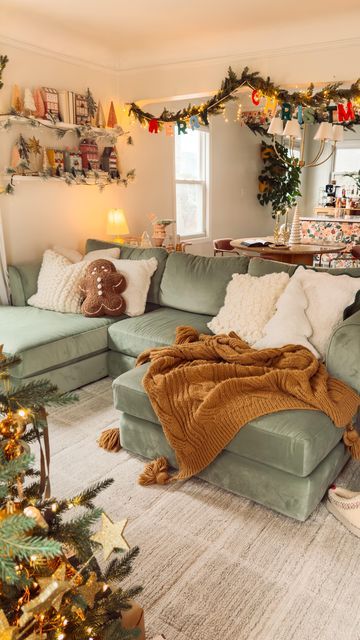 Emily Welch | Cozy Home & Life on Instagram: "Petition for twinkle lights all year ✨✨ Is anyone else shopping for a few new things to decorate with post Christmas so their house isn’t depressing? 🤣 Video idea from @mishkashoe and @astoldbymichelle #cozyhome #cozylivingroom #christmaslivingroom #cozylittlechristmas my cozy home Christmas vibes small space living eclectic decor whimsical colorful" Eclectic Christmas Decorations, Cozy Home Christmas, Eclectic Christmas Decor, Whimsical Living Room, Cozy Christmas Living Room, Whimsical Christmas Decor, Christmas Decorations Apartment, Cozy Christmas Decor, Christmas Apartment