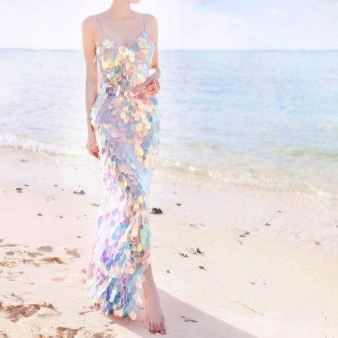 Pastel Gown, Outfit Elegantes, Beach Holiday Dresses, Mermaid Sequin, Beauty Dress, Mermaid Gown, Holiday Dress, Beach Holiday, Ladies Dress Design