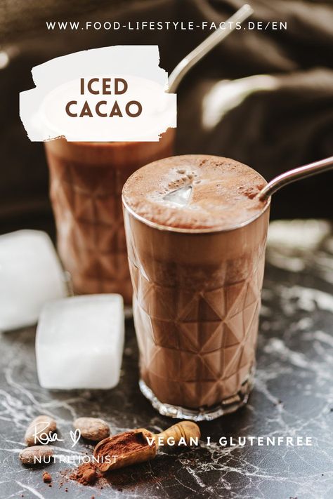 Iced cacao is the absolute summer drink par excellence - simply super delicious and a real refreshment, especially on hot summer days. Very simple with (plant-based) milk, cacao powder and ice cubes - you don't need much more to be happy! #vegan #veganrecipes #icedcacao Cacao Powder Recipe, Boost Metabolism Drink, Cacao Recipes, Cocoa Drink, Perfect Summer Drink, Vegan Drinks, Refreshing Summer Drinks, Raw Cacao, Cacao Nibs