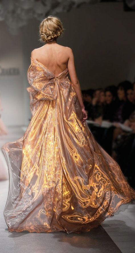 Deborah Levy, Georges Chakra, Katniss Everdeen, Fantasy Dress, Gorgeous Gowns, Fantasy Fashion, Fancy Dresses, A Dress, Couture Fashion