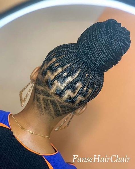 Box Braids Shaved Sides, Undercut Natural Hair, Small Box Braids Hairstyles, Braids With Shaved Sides, Small Box Braids, Shaved Side Hairstyles, Box Braids Hairstyles For Black Women, Braids Hairstyles Pictures, Box Braids Styling