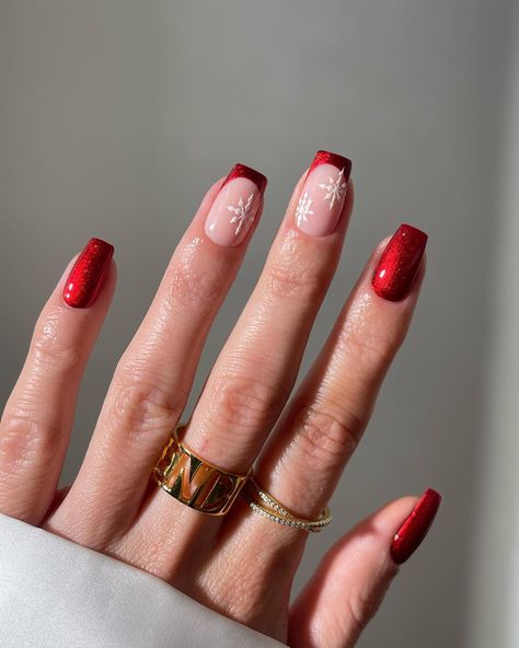 a classic christmas mani ♥️ this red is my fave for this time of year !! @the_gelbottle_inc Exclusive Access ❣️ | Instagram Red Nails New Year, Nail Art Mariage, Christmas Mani, Red Christmas Nails, French Tip Nail Designs, Winter Nails Acrylic, Christmas Nails Easy, Cute Christmas Nails, Christmas Gel Nails