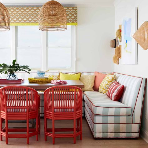 colorful stools - Trendir Sitting Room Ideas With Stairs, Small Dining Banquette, Coastal Eclectic Living Room, Raspberry Interior, Seating In Kitchen, Banquette Ideas, Banquette Cushions, Upholstered Banquette, Banquet Ideas