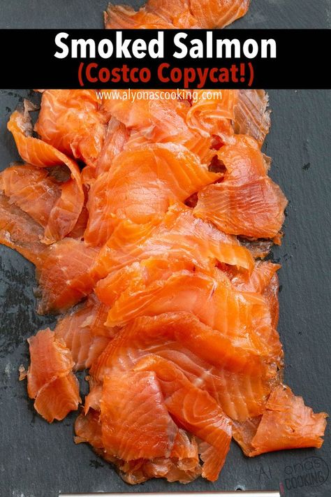 Gravlax Salmon, Smoked Salmon Brine, Lox Recipe, Smoked Salmon Recipe, Salmon Lox, Dry Brine, Smoked Salmon Recipes, Smoked Food, Brine Recipe