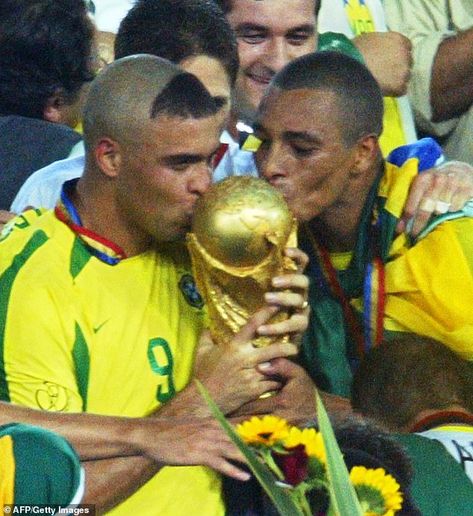 Brazil striker Ronaldo's haircut was a major talking point around the 2002 World Cup final Brazil 2002 World Cup, Ronaldo Hair, Ronaldo Haircut, 2002 World Cup, Brazil Team, Spanish Sides, Americas Cup, World Cup Final, Inter Milan