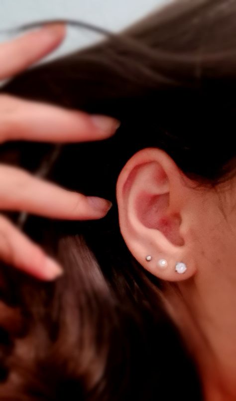 Triple Lobe Piercing Studs, Ear Lobe Piercings Triple, Triple Lobe Piercing Ideas, Triple Lobe, Triple Lobe Piercing, Ear Piercing Studs, Ear Lobe Piercings, Lobe Piercings, Pretty Ear Piercings