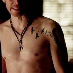 Wicked Tattoos, Vampire Diaries Funny, Real Family, Joseph Morgan, Klaus Mikaelson, Mystic Falls, Hunter Anime, Back Tattoo, Tattoos And Piercings