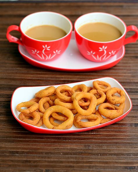 Eating Food Funny, Good Morning Coffee Gif, Chai Recipe, Dry Snacks, Delicacy Food, Morning Gif, Evening Snacks, Healthy Sweets Recipes, Indian Snack Recipes