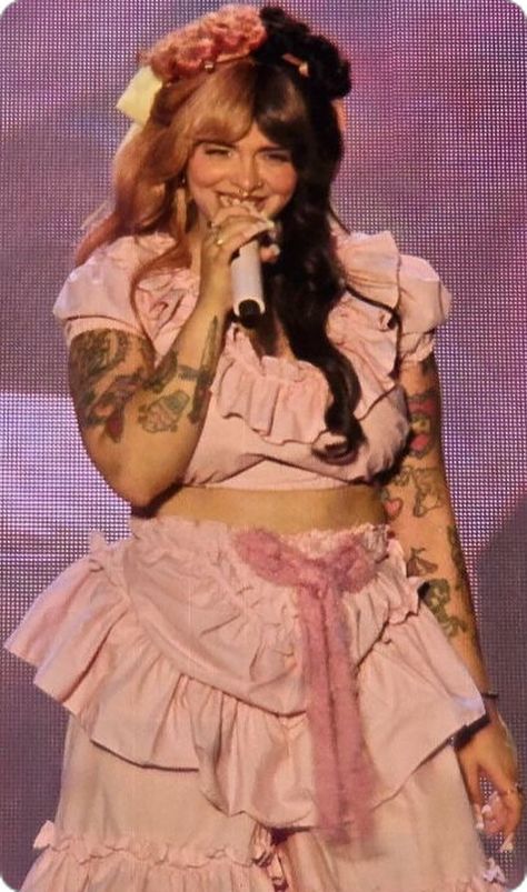 Lollapalooza Outfit, Melanie Martinez Outfits, Melanie Martinez Photography, Best Music Artists, Girly Fashion, Melanie Martinez, My Girl, Queen, Celebrities