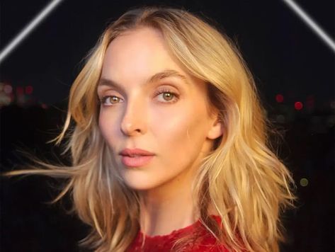 Makeup Without Mascara: How-to From Makeup Artist Jodie Comer Short Hair, Makeup Without Mascara, Night Shoot, It Cosmetics Cc Cream, Short Hair Model, Shimmery Eyeshadow, How To Draw Eyebrows, Dry Winter Skin, Brow Color