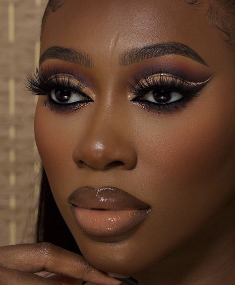 Soft glam black women Brown Makeup Looks Black Women, Nude Makeup Looks Black Women, Full Glam Makeup Looks Black Women, Vanessa Gyimah, Prom 2k22, Maquillage Yeux Cut Crease, Birthday Makeup Looks, Hair Plugs, Dag Make Up