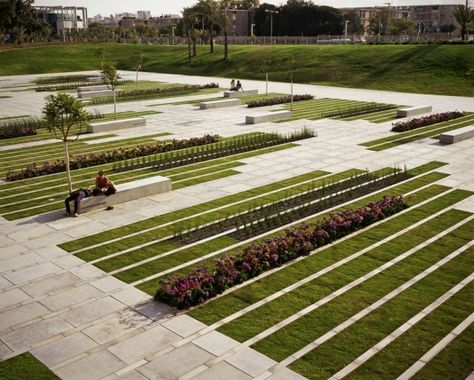 Grass Stripes Campus Landscape, مركز ثقافي, Desain Lanskap, Modern Landscape Design, Park Landscape, Landscape And Urbanism, Landscape Architecture Design, Architecture Design Concept, Have Inspiration