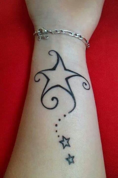 Cute Henna Designs, Cute Henna Tattoos, Henna Style Tattoos, Henna Drawings, Henna Inspired Tattoos, Cute Henna, Tato Henna, Funky Tattoos, Pretty Hand Tattoos