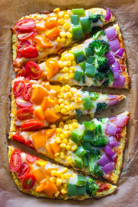 Rainbow Cauliflower Crust Pizza Rainbow Recipes, Rainbow Pizza, Cauliflower Pizza Crust Recipe, Healthy Pizza Recipes, Cauliflower Crust, Cauliflower Crust Pizza, Cauliflower Pizza, Rainbow Food, Healthy Pizza