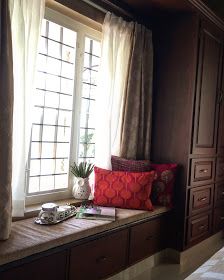 Window Sitting Ideas Indian, Window Sitting Ideas, Sitting Ideas, Indian Home Interior, Butler Pantry, Indian Homes, Indian Decor, Indian Home, Indian Home Decor