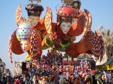 The Best Places to Celebrate Carnival in Italy (Beyond Venice) | Walks of Italy blog | Photo credit: Alexandra Alisa (Flickr) Festivals Around The World, Italian Culture, Visit Italy, Carnival Costumes, Tuscany Italy, West Africa, Ancient Egyptian, Ancient Egypt, Italy Travel