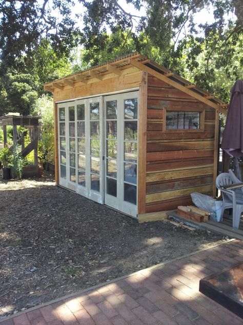 Casetta da Giardino https://www.pineca.it/casette-da-giardino/ Shed Inspiration, Sheds Ideas, Old Fence Boards, Diy Storage Shed Plans, Diy Storage Shed, Wood Shed Plans, Backyard Studio, Storage Shed Plans, Old Fences