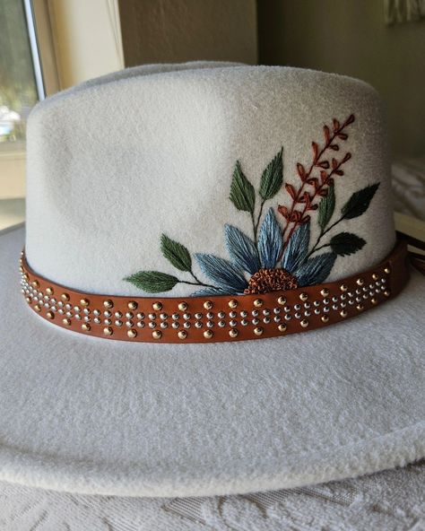 Cowboy hat embroidery