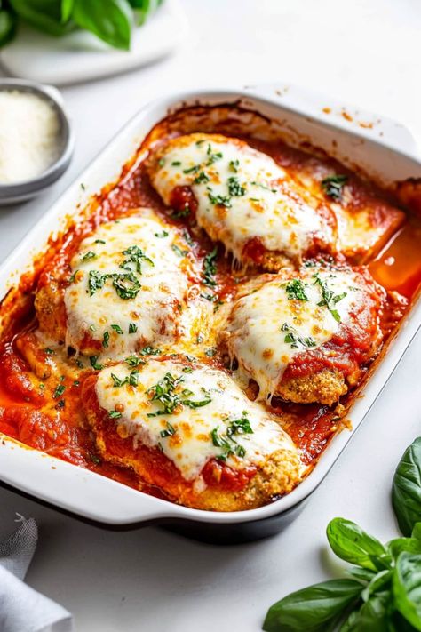 Best Chicken Parmesan Recipe, Best Chicken Parmesan, Chicken Marinara, Chicken Parmesan Recipe Baked, Fried Chicken Cutlets, Chicken Parmesan Recipe, Parmesan Recipe, Chicken Parmigiana, Baked Chicken Parmesan