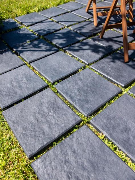 Innovative Stomp Stones are a fast and easy way to create an inviting path, edge garden beds, or create an instant patio. Recycled Rubber Pavers, Square Pavers, Concrete Pavers Walkway, Rubber Pavers, Concrete Paver Patio, Garden Pavers, Backyard Walkway, Step Stones, Pavers Backyard