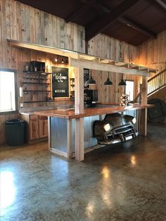 Pole Barn Ideas, Casa Garage, Bar Deco, Cushion Storage, Man Cave Home Bar, Home Bar Designs, Western Homes, Barn Style House, Pole Barn Homes