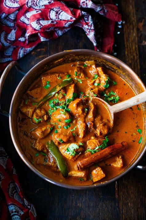 Butter Chicken (Murgh Makhani) | Feasting At Home Authentic Butter Chicken Recipe, Recipe For Butter Chicken, Authentic Butter Chicken, Tomato Butter Sauce, Chicken Makhani, Murgh Makhani, Feasting At Home, Garam Masala Spice, Tomato Curry