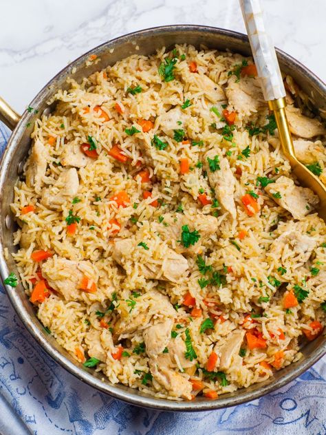 Easy Chicken Rice Pilaf Recipe (video) - Tatyanas Everyday Food Rice Pilaf And Chicken, Rice Pilaf With Chicken, Pilaf Rice Recipe Chicken, Chicken And Rice Pilaf Recipes, Pilaf Rice Recipe, Chicken Pilaf Recipe, Chicken And Rice Pilaf, Chicken Rice Pilaf, Hoender Geregte