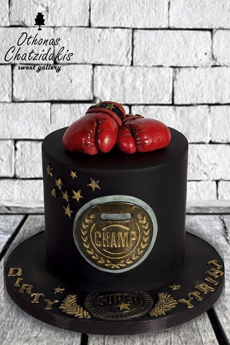 Boxing Cake Ideas For Men, Mma Birthday Cake, Kick Boxing Cake Ideas, Boxing Ring Cake Ideas, Mma Cake Ideas, Boxing Ring Cake, Boxing Birthday Cakes For Men, Birthday Cake Box Ideas, Ufc Cake Ideas