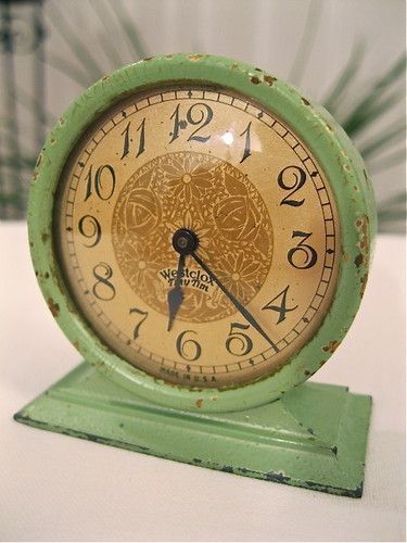 1928 Westclox "Tiny Tim" Clock Original Jade Green Running | eBay #vintageclocks Green Clock, Tick Tock Clock, Tiny Tim, Fundraising Gala, Vintage Alarm Clocks, Cool Clocks, Tic Toc, Table Clocks, Old Clocks