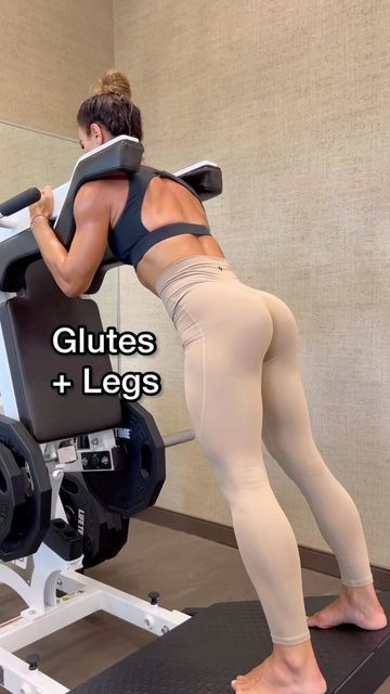 Back Workout Machine, Glutes And Legs Workout, Abduction Machine, Hip Thrust Workout, Workout At Gym, Leg Workouts Gym, Best Leg Workout, Inner Thighs Exercises, Planet Fitness Workout