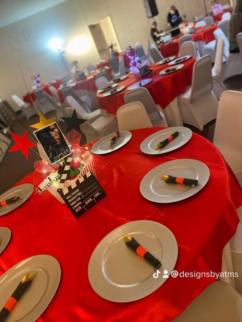 Hollywood Red Carpet Centerpiece, Red Carpet Theme Party Food, Hollywood Centerpieces Diy, Red Carpet Party Centerpieces, Red Carpet Centerpieces, Red Carpet Birthday Party Ideas, Hollywood Party Centerpieces, Hollywood Centerpieces, Red Carpet Birthday Party