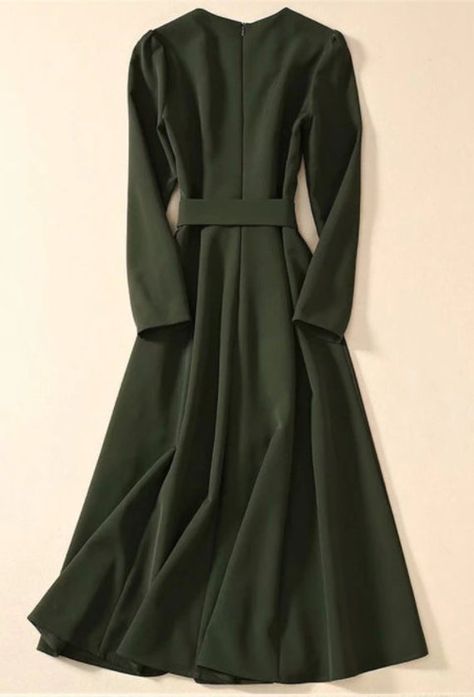 Welcome to Opal Royale Clothing Store! Kate Middleton Style Dress -Dark Green Midi Fit Flare Dress with Belt and Button Details Please double check sizing chart on listing before ordering. Please visit our store for other Royal styles! https://www.etsy.com/uk/shop/OpalRoyale?ref=seller-platform-mcnav&section_id=34331795 Happy Shopping xx Kate Middleton Elegant, Kate Middleton Style Dresses, Kate Middleton Dress, Holiday Party Dress, Dark Green Dress, New Party Dress, Party Dress Sale, Middleton Style, Olive Green Dresses