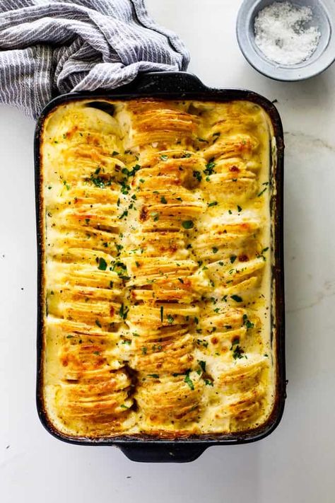 Beat Cheesy Scalloped Potatoes, Best Scalloped Potatoes Recipe, Cheese Scalloped Potatoes, Cheesy Scalloped Potatoes Recipe, Cheesy Scalloped Potatoes, Asparagus Recipes Baked, Scalloped Potatoes Cheesy, Scalloped Potato Recipes, Potato Recipes Side Dishes