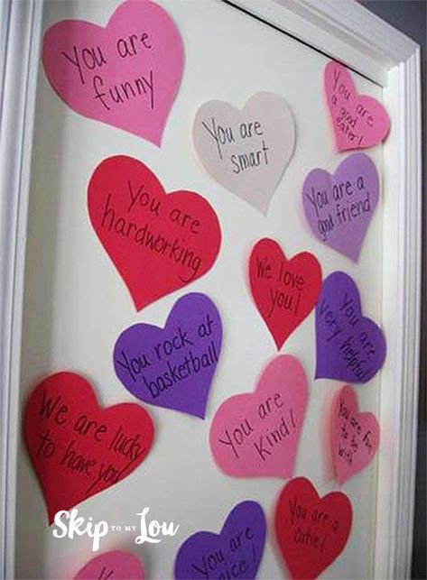 Give your loved one a Heart Attack! Write what you love about you spouse or kids or loved one on a heart and stick it to their door each day leading up to Valentine's Day. Selamat Hari Valentine, Hari Valentine, Happy Hearts Day, Ideas Hogar, Heart Day, My Funny Valentine, Valentine's Day Quotes, Bedroom Door, New Heart