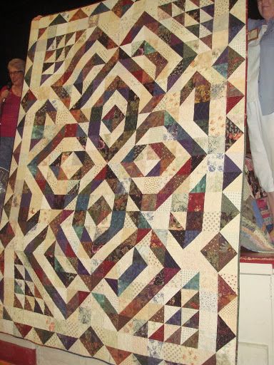 Visions of the east quilt pattern Scrap Quilts Patterns Leftover Fabric, Men Quilts, Batik Projects, Handmade Hobbies, Hst Quilt, Friendship Quilt, Half Square Triangle Quilts Pattern, Triangle Quilt Pattern, Quilts Patterns