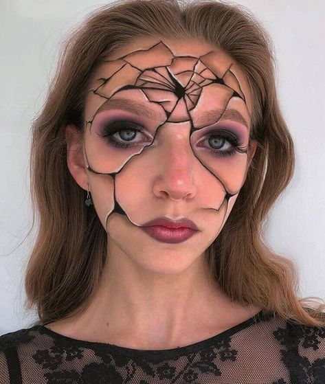 Holloween Makeup, Horror Make-up, Creepy Halloween Makeup, Halloween Makeup Diy, Cool Halloween Makeup, Face Paint Makeup, Face Art Makeup, Amazing Halloween Makeup, Horror Makeup