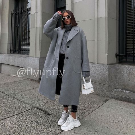 New With Tags Gorgeous Coat!! Bloggers Favorite! Grey Coat Outfit, Grey Outfits, Long Coat Outfit, Trench Coat Fall, Winter Coat Outfits, Trench Coat Outfit, Chic Winter Outfits, Stylish Winter Outfits, Trendy Outfits Winter