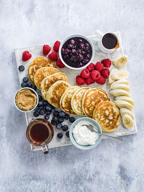 Pancake Combinations, Pancake Day Ideas, Pancakes Platter, Breakfast Pancakes Aesthetic, Pancake Platter, Mixed Berry Compote, Pretty Pancakes, Peanut Butter Drizzle, Basic Pancakes