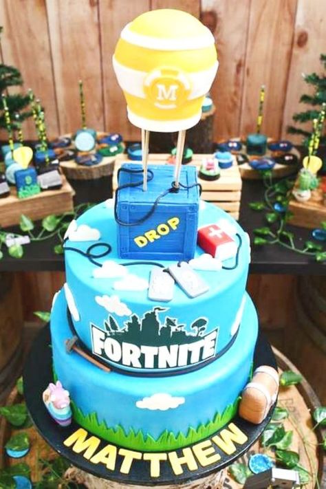 Fortnight Party, Fortnite Birthday Cake, Fort Nite, Fortnite Cake, 10 Birthday Cake, Fortnite Party, Fortnite Birthday, Free V Bucks, Custom Birthday Cakes