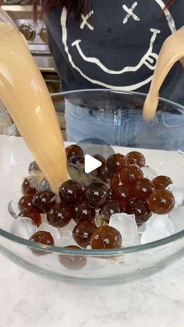 bà nội 👵🏻 | Asian Food Recipes on Instagram: "For anyone looking to make milk tea with giant boba balls. 🧋  🎥: @myhealthydish   #miktea #boba #tapioca #recipe #asianrecipes" Boba Balls Recipe, Tapioca Recipe, Boba Balls, Tapioca Boba, Asian Food Recipes, Boba Recipe, Boba Tea Recipe, Boba Drink, Balls Recipe