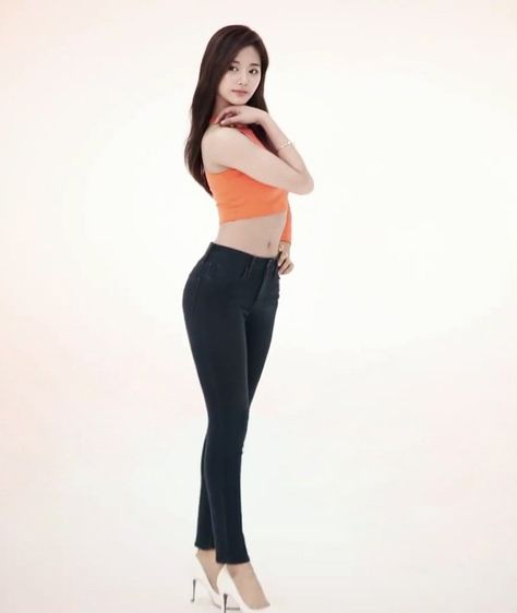 Model Tzuyu Tzuyu Body, Chou Tzuyu, Body Goals, Korean Girl, Ideas Style, Home Ideas, Two Piece Pant Set, Style Inspiration, Fashion Outfits