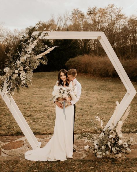 More orange. Wedding Arch Winter, Hexagon Arbor, Wedding Ceremony Arbor, Hexagon Wedding Arch, Ceremony Arbor, Rustic Decorations, Hexagon Wedding, Wedding Arbors, Wedding Archway