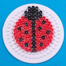 Perler Ladybug, Ladybug Perler Beads, Spring Perler Bead Patterns, Bug Perler Bead Patterns, Hamahelmi Ideas, Shapes Craft, Perler Bead Designs, Perler Beads Ideas, Pyssla Beads