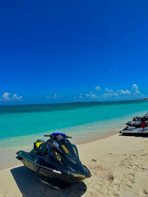 Jet Skis, Ocean, Beach, Vibes Jet Skiing Aesthetic, Jet Ski Aesthetic, Jet Ski Pictures, 2024 Holidays, Ski Pictures, Ski Aesthetic, Jet Skiing, Jet Skis, Experience Life